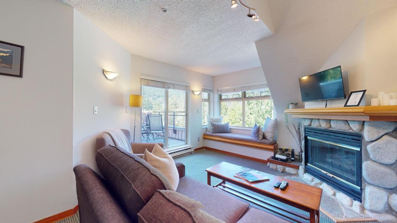Cozy 1Br, Steps From Creekside Gondola By Harmony Whistler Vacationsヴィラ エクステリア 写真